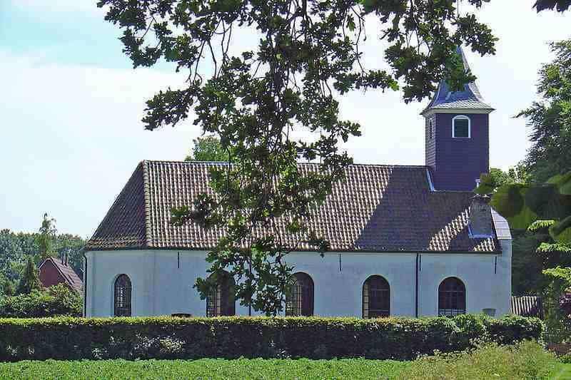 Het witte kerkje in Gasselte