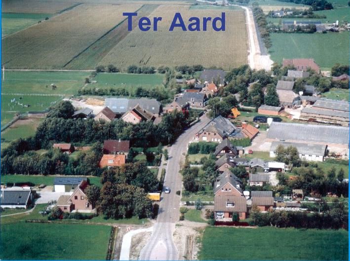 luchtfoto:  Bron: http://www.buitenweg-familie.nl/Janssenframe.html    