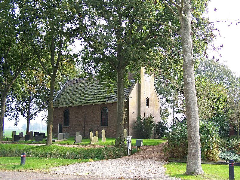 Het kerkje van Augsbuurt in de herfst