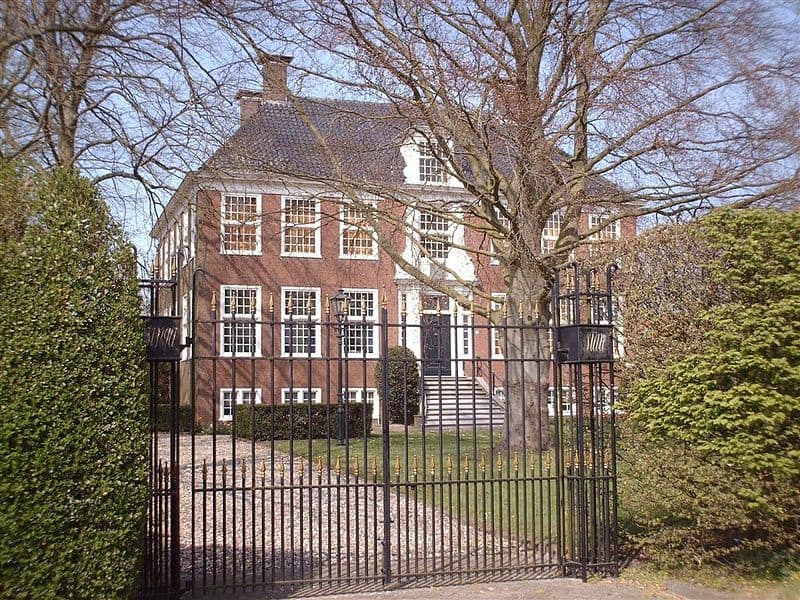 Osinga State in Langweer