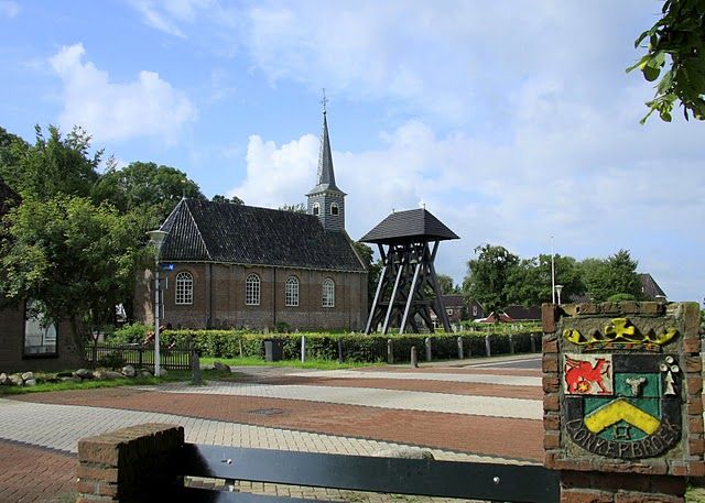 Zicht op de kerk in Menaldum. Foto: Jan Dijkstra
