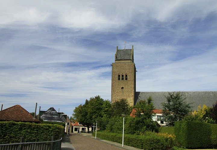 De kerk in Minnertsga - foto: Jan Dijkstra