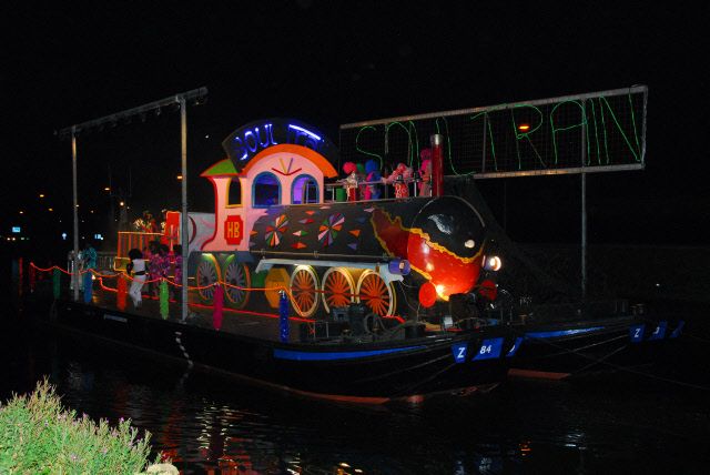 De verlichte optocht in  Koedijk