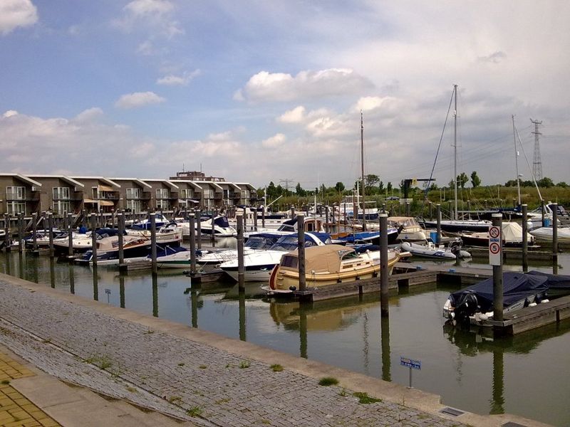 Jachthaven in Capelle ad. IJssel - Foto: peter polow