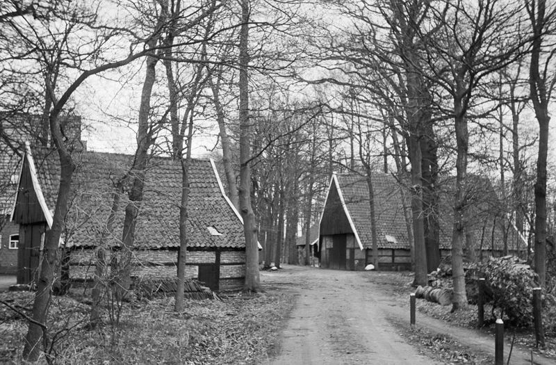 Boerderij-complex in Lemselo./