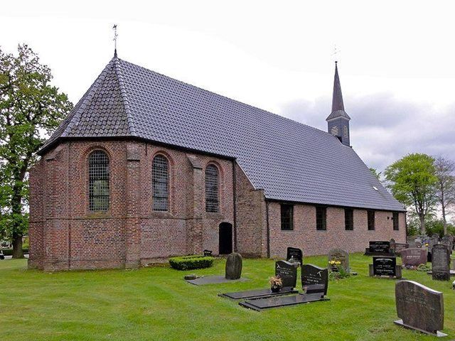 De kerk in Paasloo