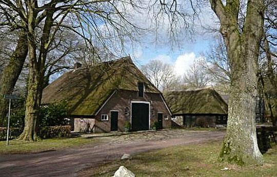 Boerderij in Wezup.