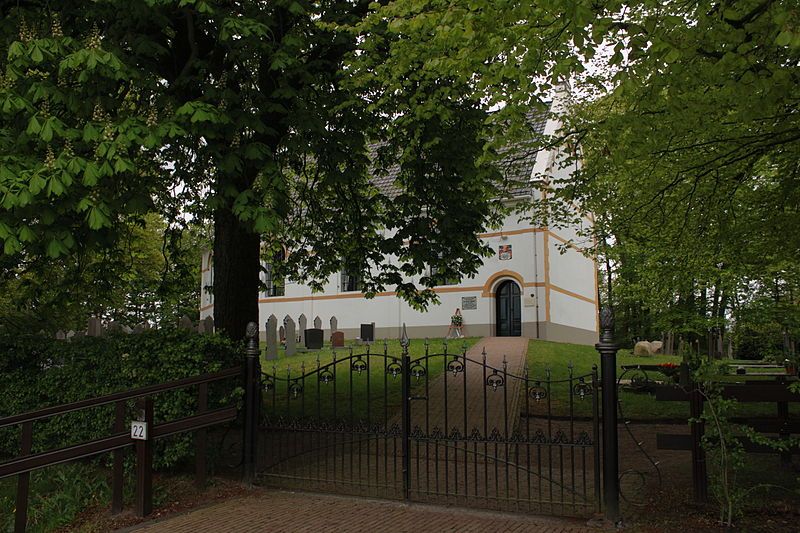 Het witte kerkje in Hemrik