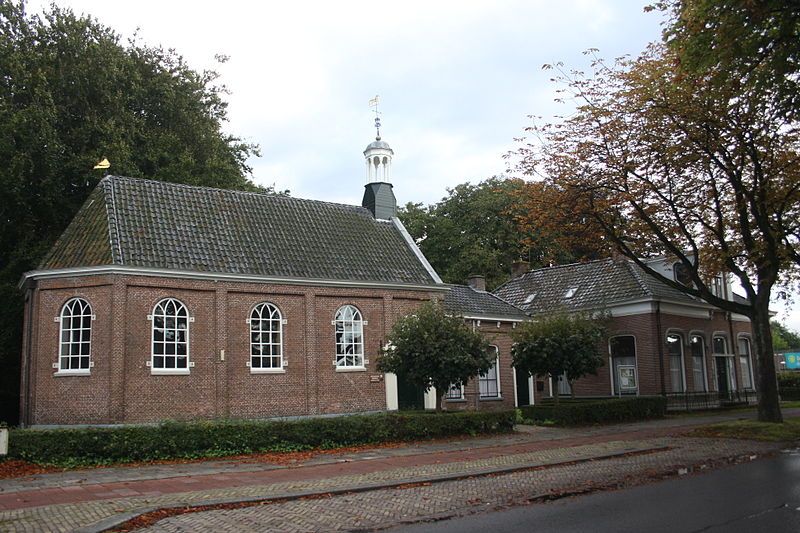 Kerkje in Surhuisterveen