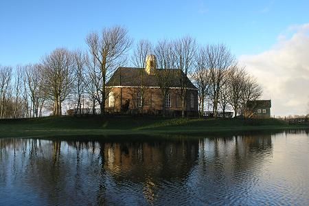 Kerk op de Terp in Zweins