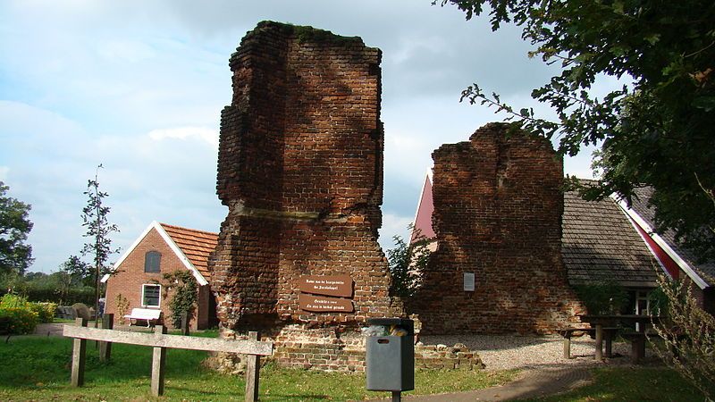 Kapel-ruïn in Vragender