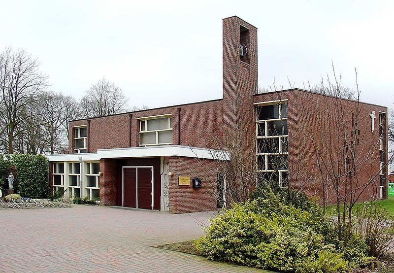 R.K. Onze Lieve Vrouwe van Lourdeskerk van Kopstukken