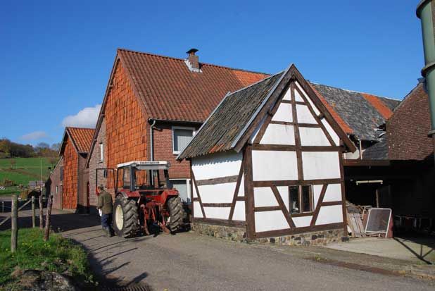 Vakwerkboerderij in Dal