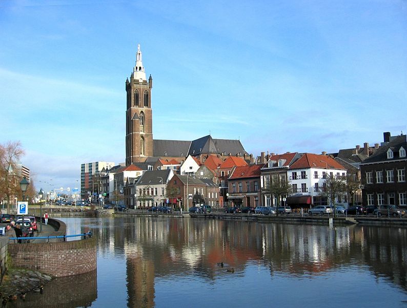 Roermond bij hoogwater.