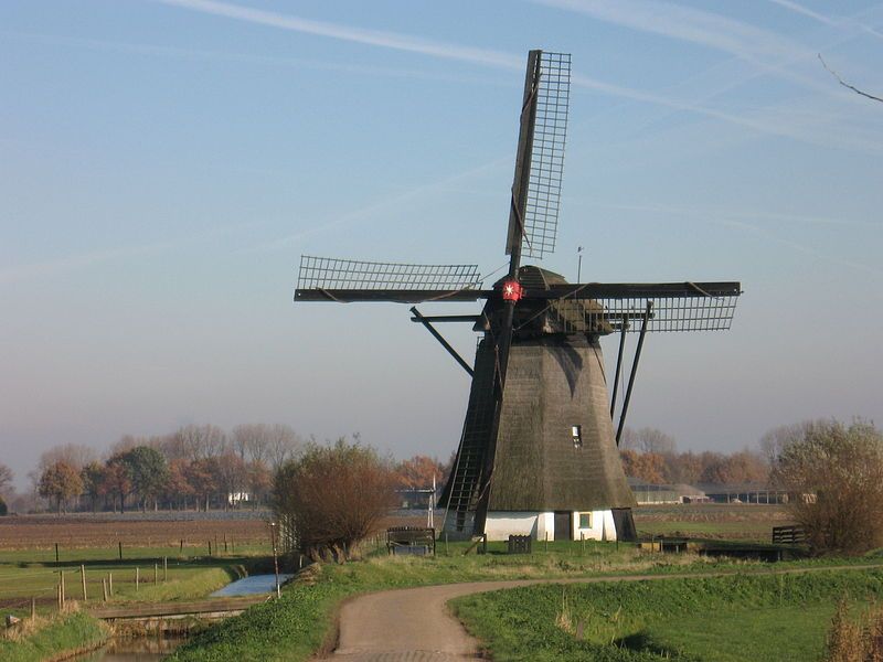 Oude Doornsemolen in Almkerk