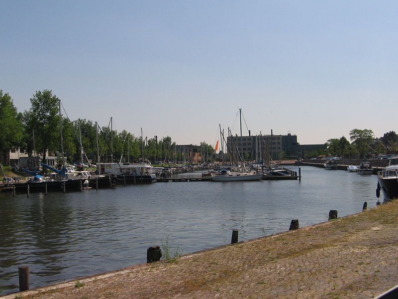 De haven in Huizen