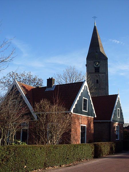 Jeugdhuis en kosterswoning in Uitgeest