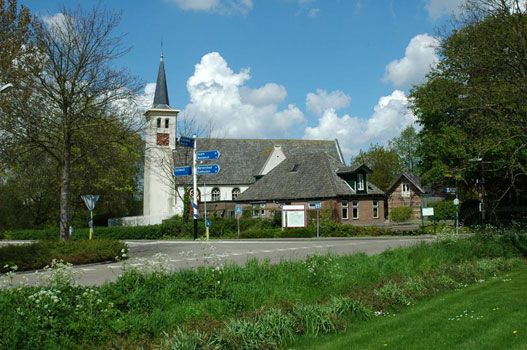 Witte kerkje in Hauwert