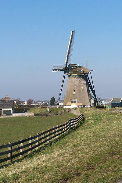 De Poelpolder molen in Lisse